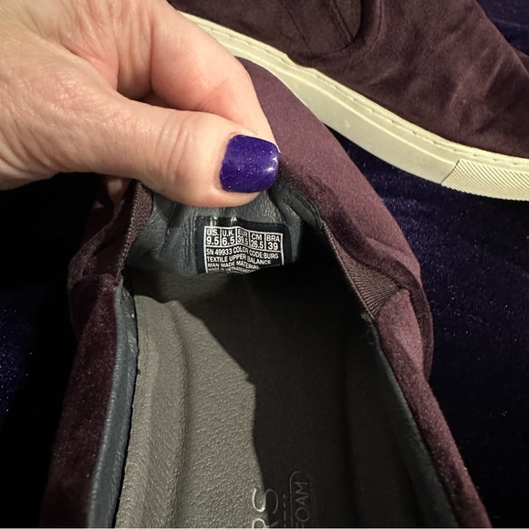 Skechers Vaso 49933 Burgandy Purple Velvet Casual Memory Foam Slip Ons 9.5 - Picture 5 of 14